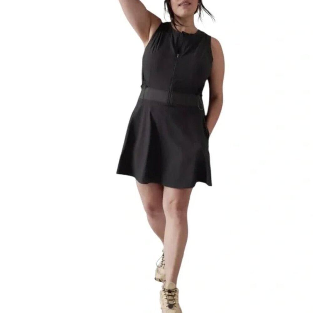 Athleta Venture Out tennis dress built in shorts size 8 p pockets preppy sporty